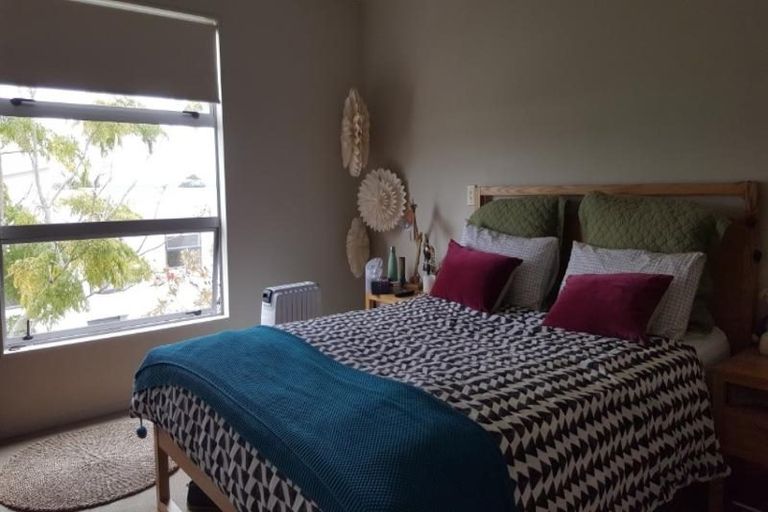 Photo of property in 21/40 Scarlet Oak Drive, Schnapper Rock, Auckland, 0632