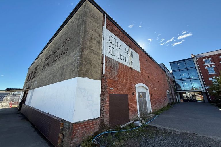 Photo of property in 14 Wise Street, Wainuiomata, Lower Hutt, 5014