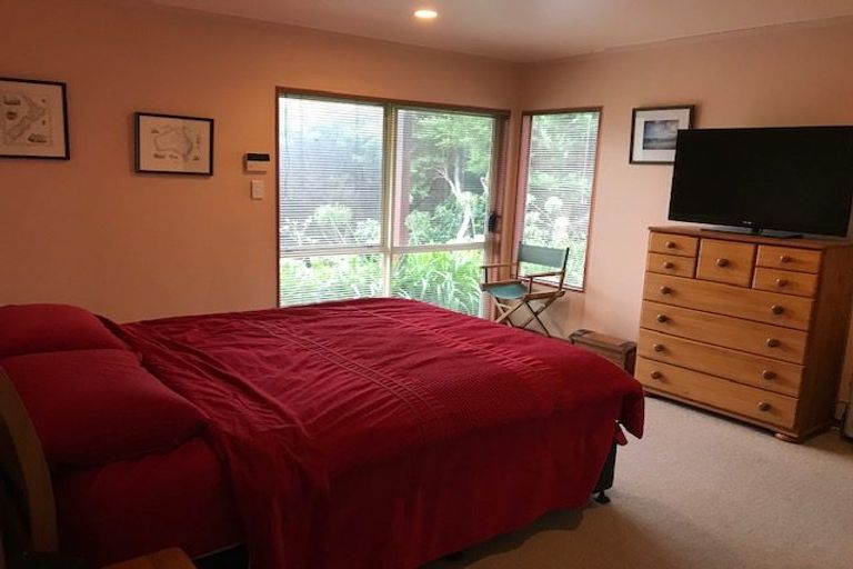 Photo of property in 24a Lagden Street, Camborne, Porirua, 5026