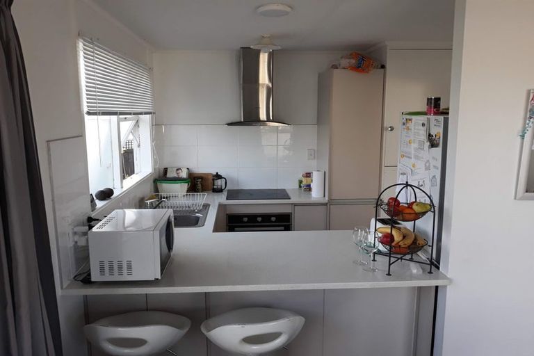 Photo of property in 206 Lake Road, Belmont, Auckland, 0622