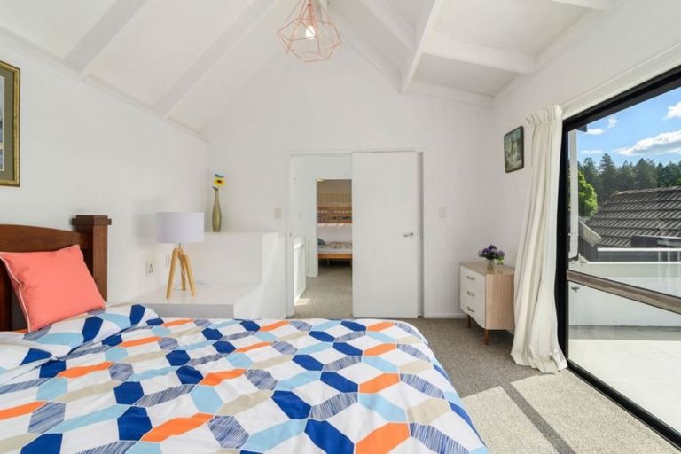 Photo of property in 16 Lewis Road, Lynmore, Rotorua, 3010