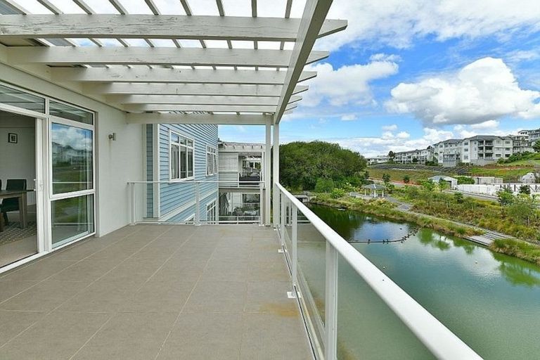 Photo of property in 59 Parkside Drive, Orewa, 0931