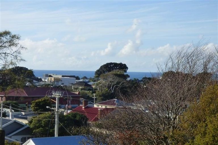 Photo of property in 150 Vivian Street, New Plymouth, 4310