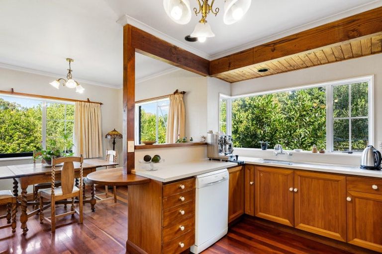 Photo of property in 27 Hikanui Drive, Havelock North, 4130