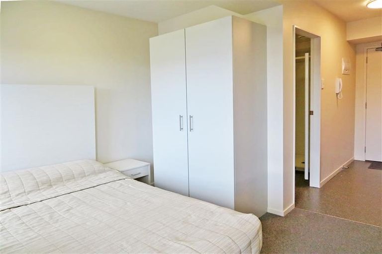 Photo of property in The Peak Apartments, 1001/170 Taranaki Street, Te Aro, Wellington, 6011