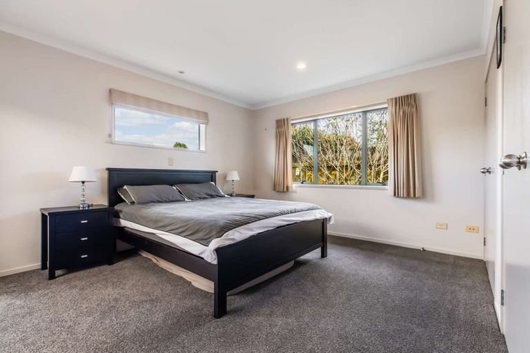 Photo of property in 10b Landon Place, Pukekohe, 2120