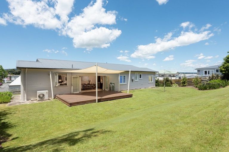Photo of property in 37 Burrows Street, Tauranga South, Tauranga, 3112