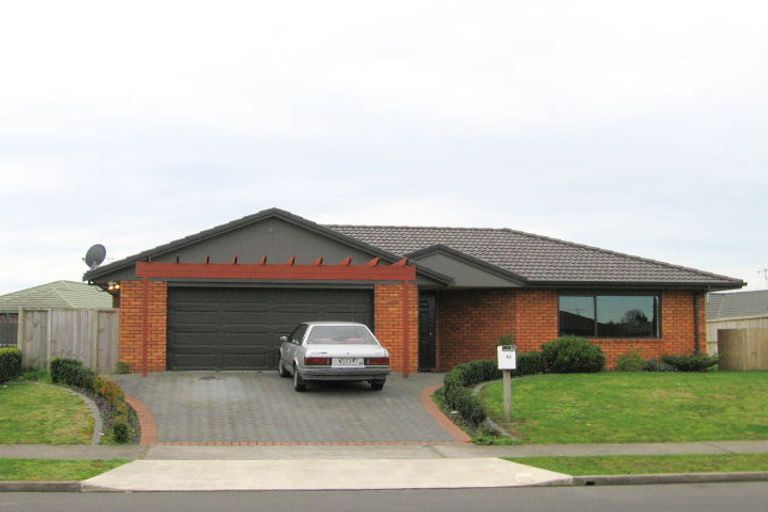 Photo of property in 71 Waiwherowhero Drive, St Andrews, Hamilton, 3200