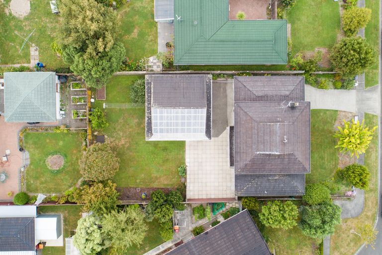 Photo of property in 12 Wedgwood Grove, Highbury, Palmerston North, 4412