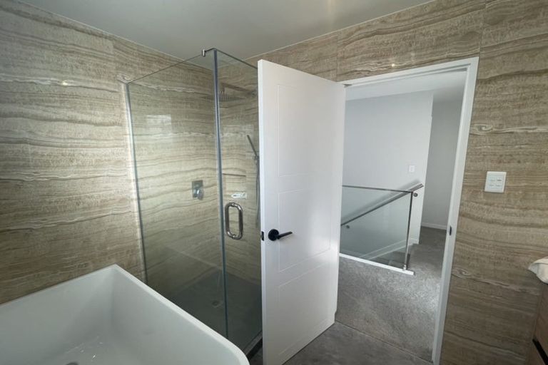 Photo of property in 9 Pilot Drive, Hobsonville, Auckland, 0616