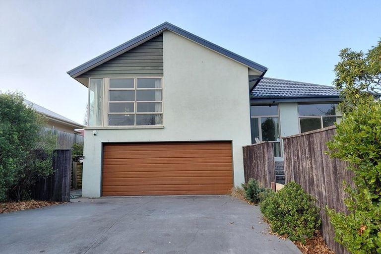 Photo of property in 10 Titirangi Crescent, Parklands, Christchurch, 8083