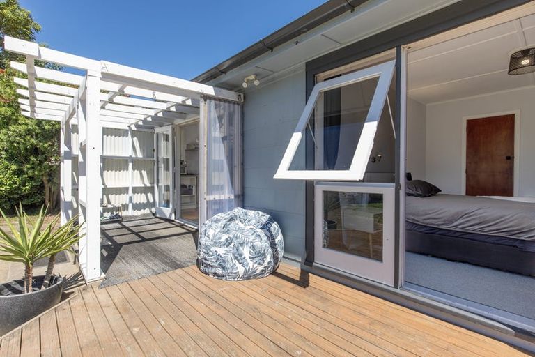 Photo of property in 2 Savage Crescent, Waipukurau, 4200