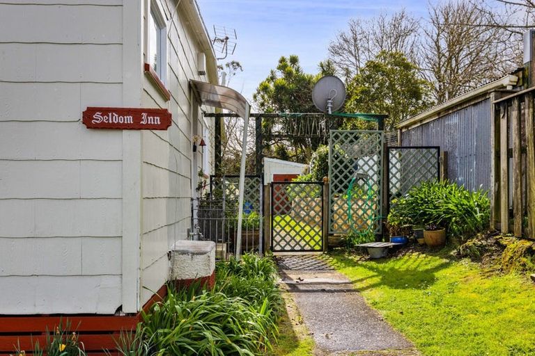 Photo of property in 234 Bridge Street, Eltham, 4322
