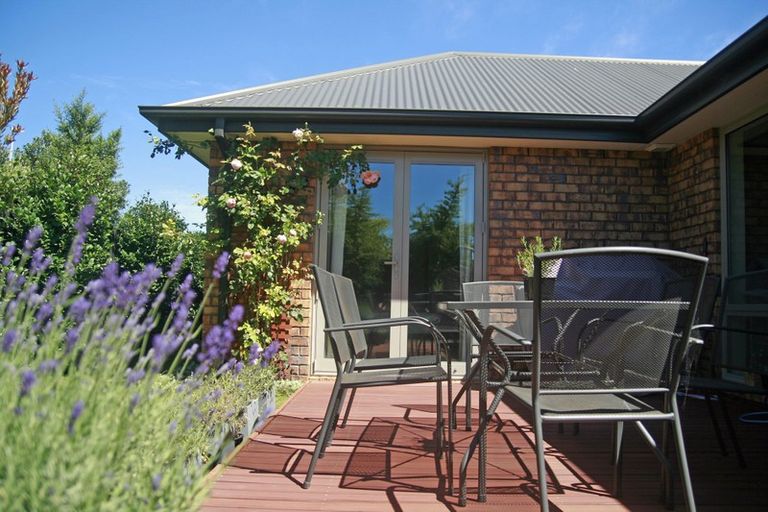 Photo of property in 1a Andrews Crescent, Spreydon, Christchurch, 8024