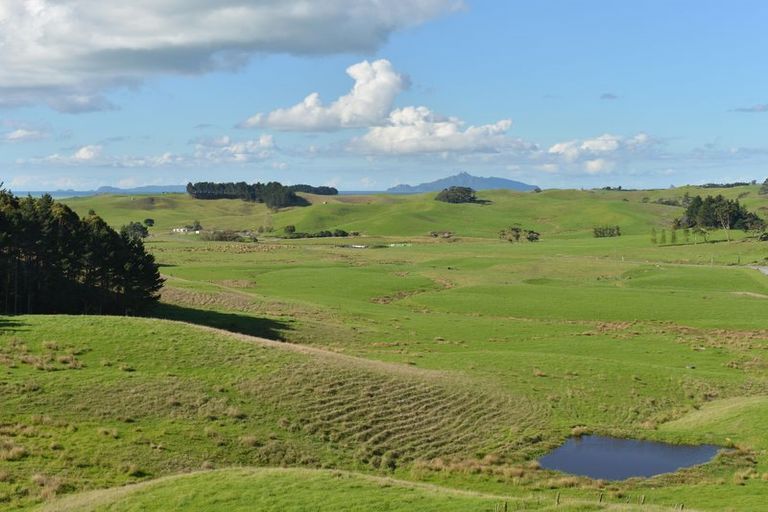 Photo of property in 495 Glenmohr Road, Waipu, 0582