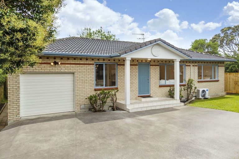 Photo of property in 710a Pakuranga Road, Howick, Auckland, 2010