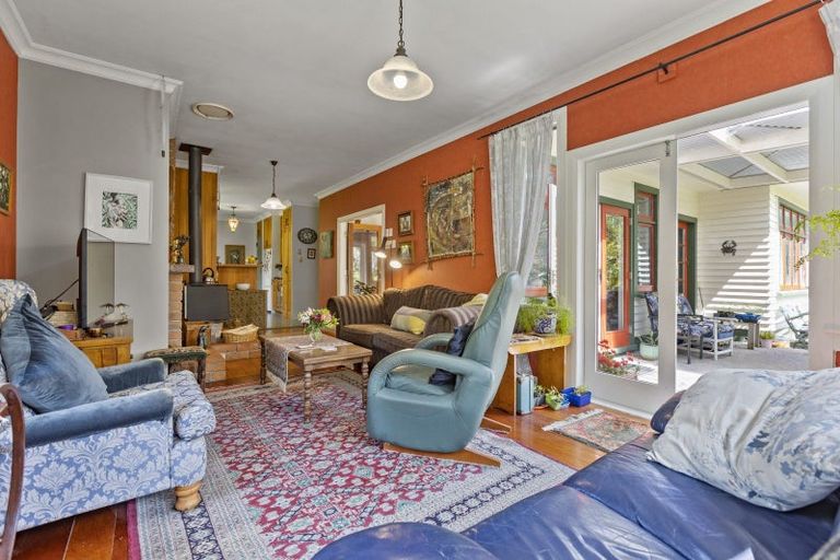 Photo of property in 1830 Otaraoa Road, Tarata, Inglewood, 4387