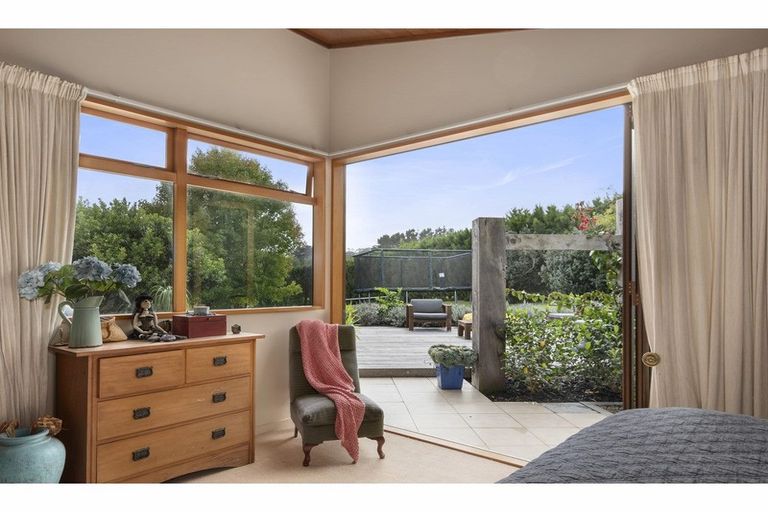 Photo of property in 220 Trigg Road, Kumeu, 0891