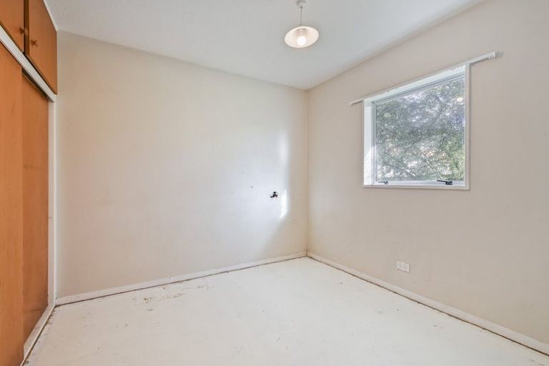 Photo of property in 30b Hooker Avenue, Bryndwr, Christchurch, 8053
