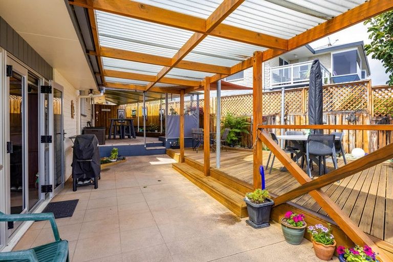 Photo of property in 145 Parklands Avenue, Bell Block, New Plymouth, 4312