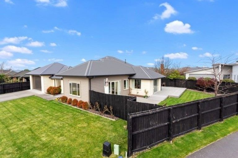 Photo of property in 1 Thomas Lane, Rangiora, 7400