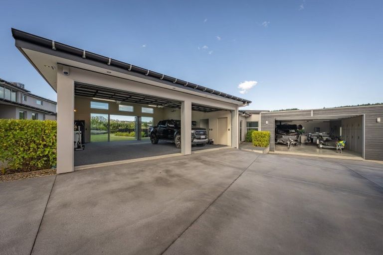 Photo of property in 35 Ridgecrest, Wanaka, 9305