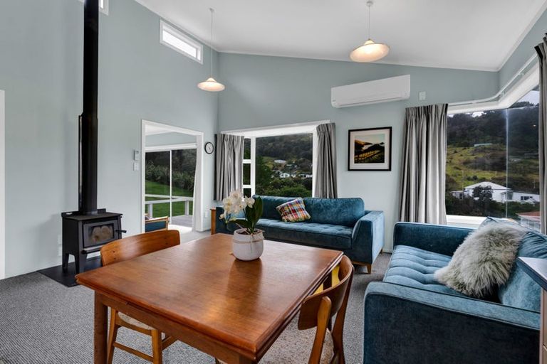 Photo of property in 8 Tainui Street, Mokau, 4376