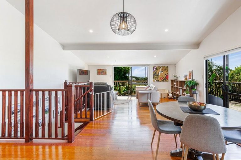 Photo of property in 29a Clayburn Road, Glen Eden, Auckland, 0602