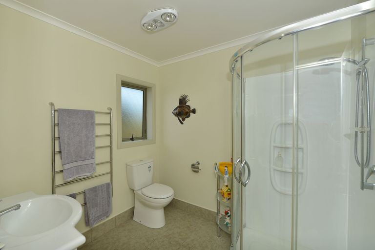Photo of property in 53a Abbey Caves Road, Whareora, Whangarei, 0175