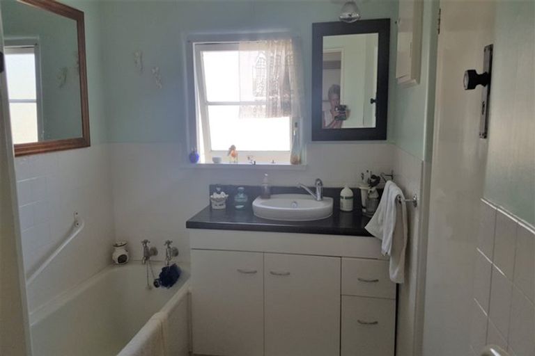 Photo of property in 1/14 Willow Avenue, Stoke, Nelson, 7011