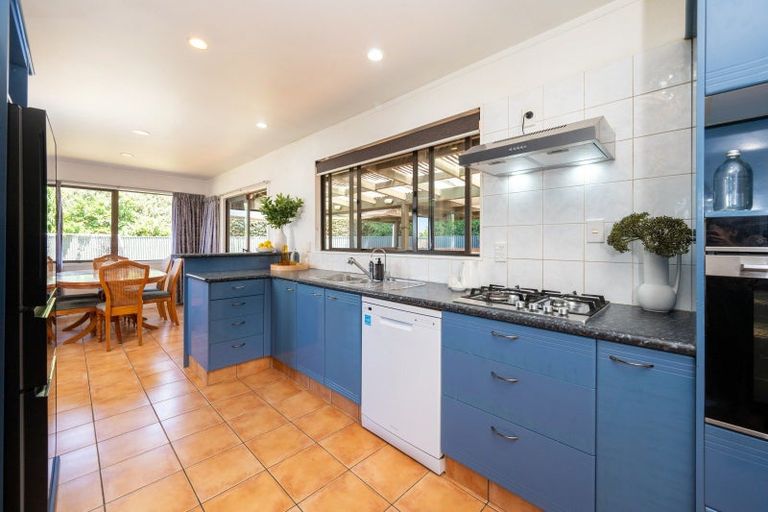 Photo of property in 13 Gilmour Place, Taradale, Napier, 4112