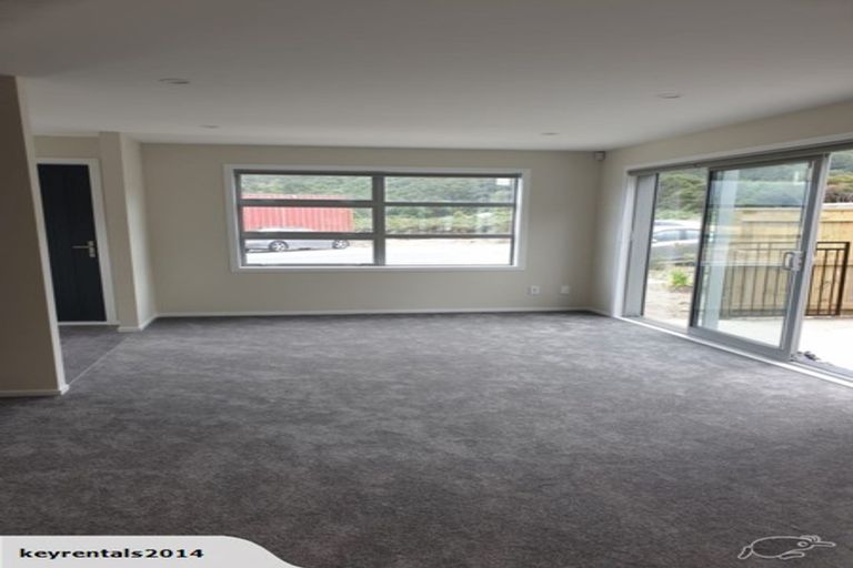 Photo of property in 100 Meremere Street, Wainuiomata, Lower Hutt, 5014