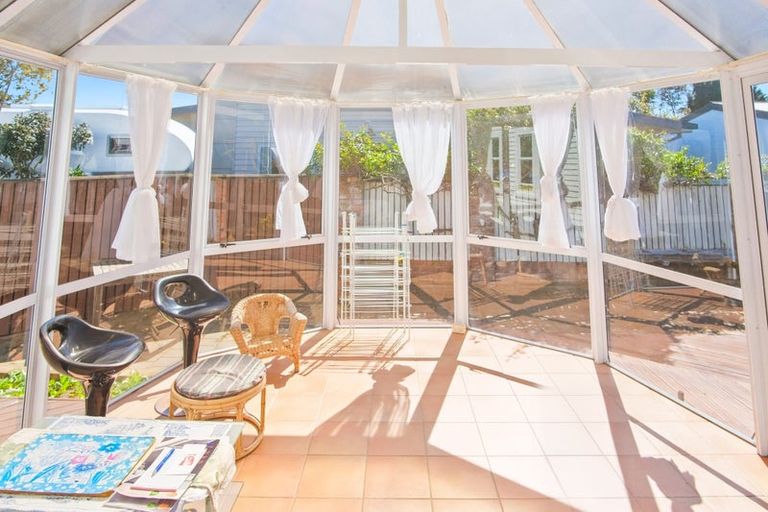 Photo of property in 133 Somerfield Street, Somerfield, Christchurch, 8024