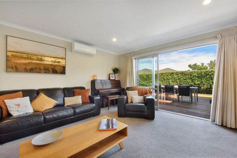 Photo of property in 8 Childs Way, Richmond, 7020