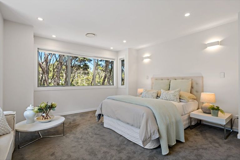 Photo of property in 293b Titirangi Road, Titirangi, Auckland, 0604