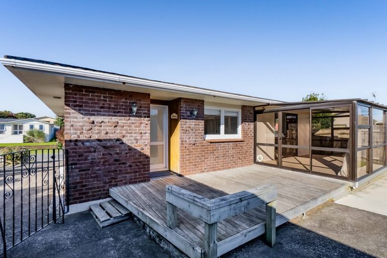 Photo of property in 7 Oleander Place, Bell Block, New Plymouth, 4312
