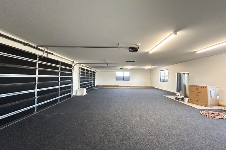 Photo of property in 6 Earl Way, Amberley, 7410