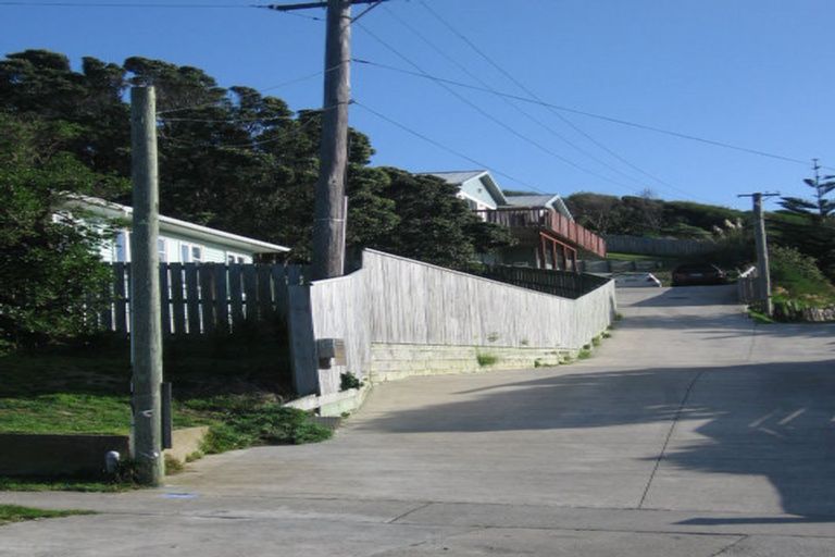 Photo of property in 107 Tireti Road, Titahi Bay, Porirua, 5022