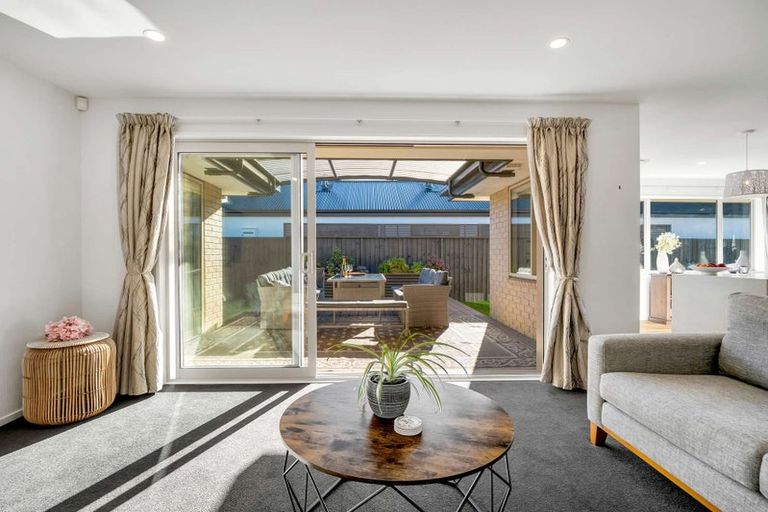 Photo of property in 8 Hoffman Street, Marshland, Christchurch, 8083