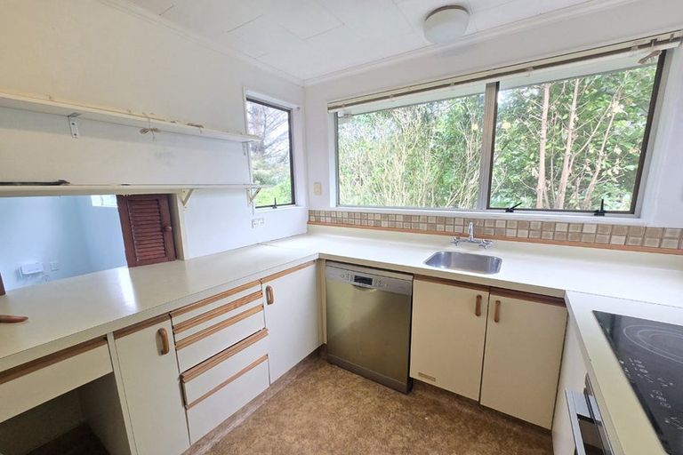 Photo of property in 70 Kings Crescent, Hutt Central, Lower Hutt, 5010