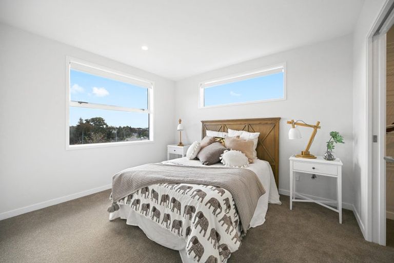 Photo of property in 21 Halo Green, Peacocke, Hamilton, 3206