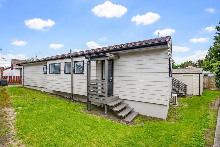 Photo of property in 16b Michael Road, Paraparaumu Beach, Paraparaumu, 5032