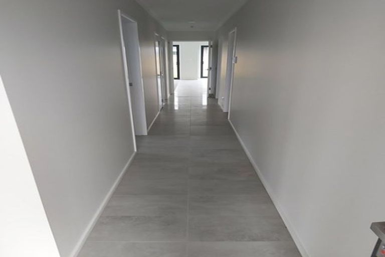 Photo of property in 5 Roslyn Farm Street, Ramarama, 2579