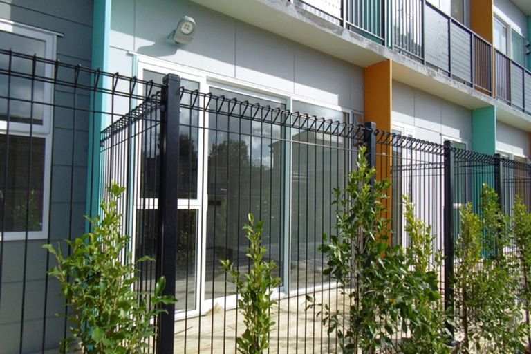 Photo of property in 19 Charles Street, Papatoetoe, Auckland, 2025