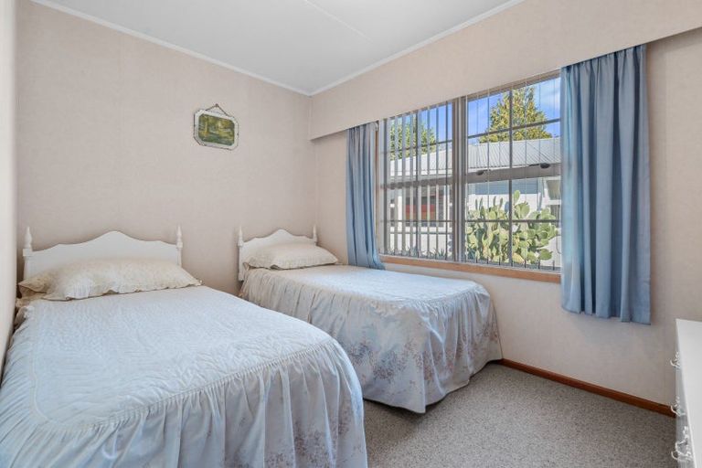 Photo of property in 5 Fisher Place, Carterton, 5713