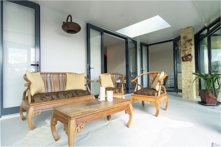 Photo of property in 13 Claremont Rise, Levin, 5510