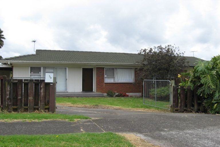 Photo of property in 1/4 Ambury Road, Mangere Bridge, Auckland, 2022