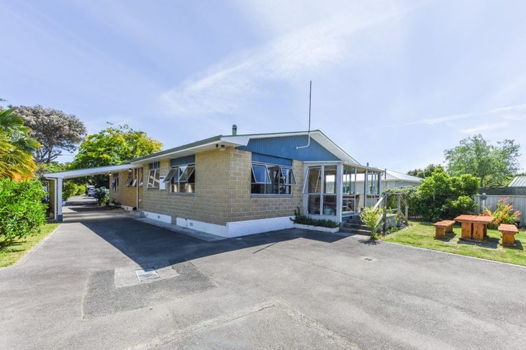 Photo of property in 48 Waimea West Road, Brightwater, 7022