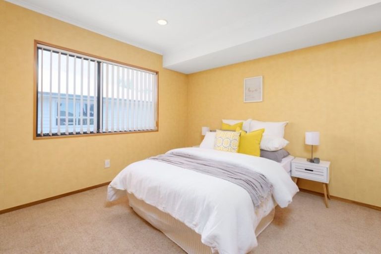 Photo of property in 133a Marine Parade, Mount Maunganui, 3116