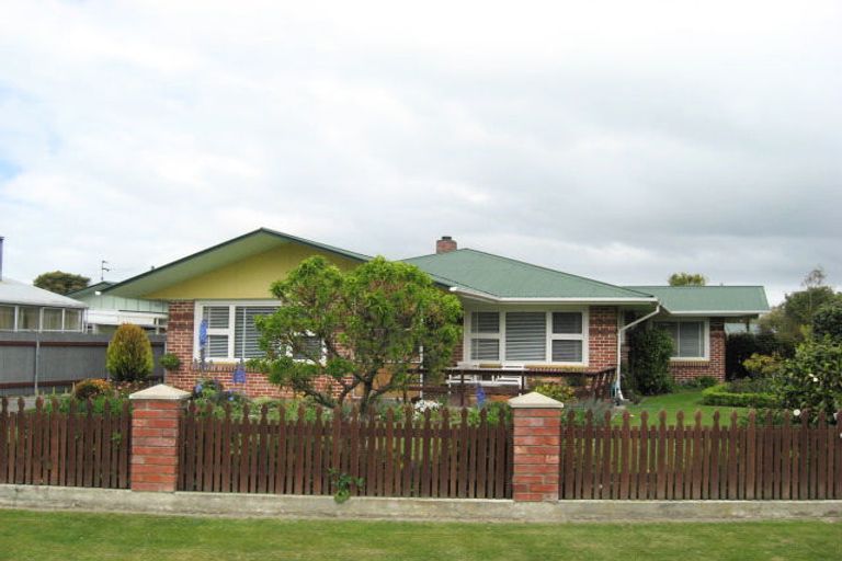 Photo of property in 13 Adderley Terrace, Kaiapoi, 7630